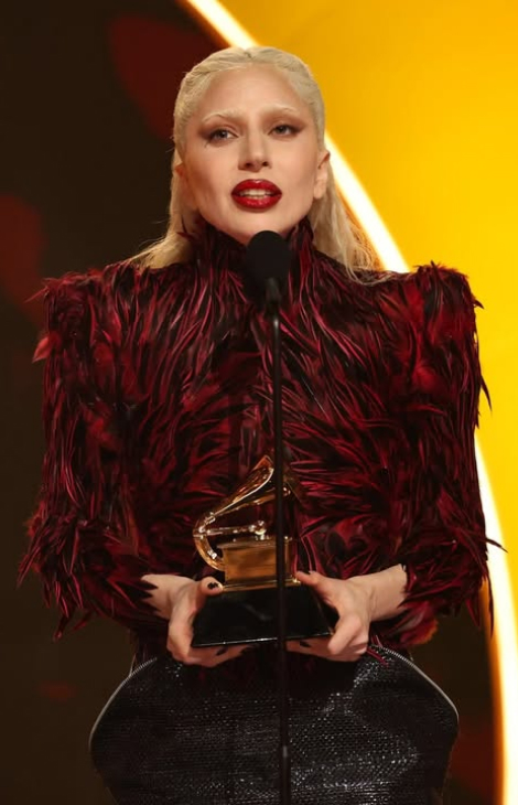 Триумф Кендрика Ламара и&nbsp;Леди Гаги, &laquo;голый&raquo; номер Джастина Бибера и&nbsp;политические протесты: как прошла церемония &laquo;Грэмми-2026&raquo;