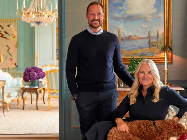 Сын кронпринцессы Норвегии арестован по&nbsp;обвинению в&nbsp;38&nbsp;преступлениях, а&nbsp;имя самой Метте-Марит всплыло в&nbsp;&laquo;файлах Эпштейна&raquo;