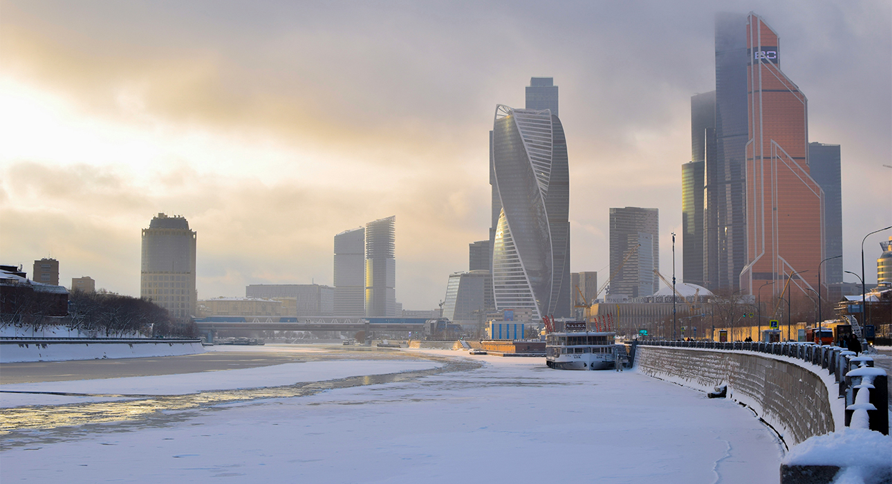 Москва Weekly: выставка «Праздник Весны. Новый год в старом Пекине», шоу Love Mass и открытие «Подписных изданий»