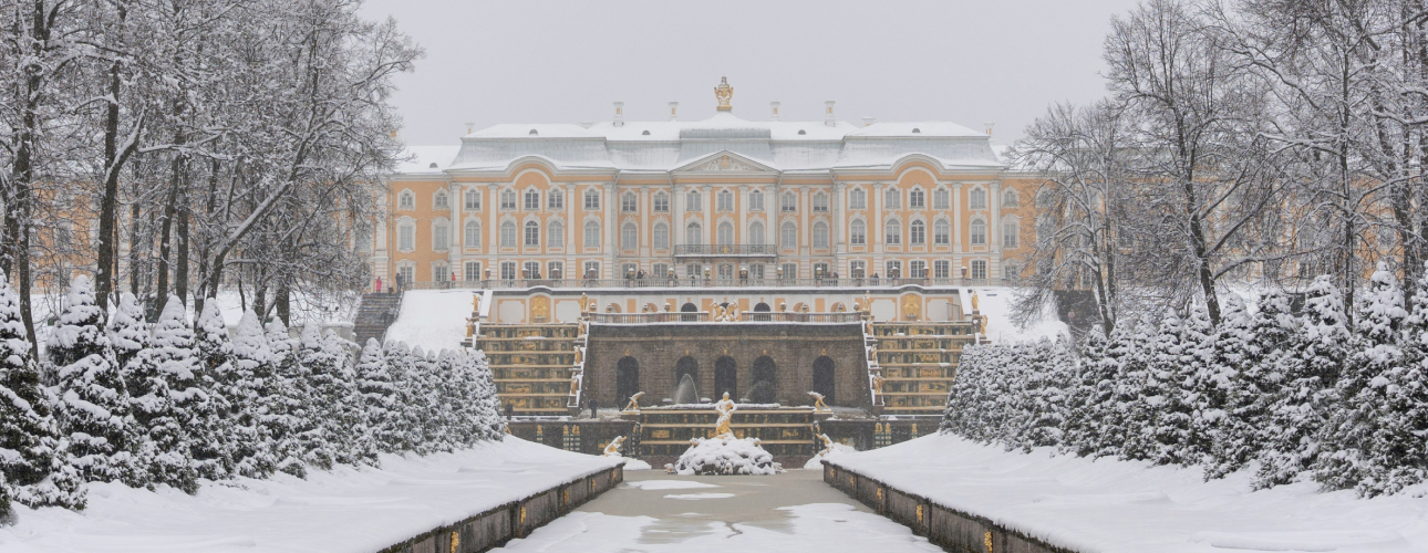 ПитерWeekly: премьера спектакля &laquo;Ревизор с&nbsp;продолжением&raquo; в&nbsp;Александринском театре, спектакль &laquo;Пять женщин, предавшихся любви&raquo; и&nbsp;концерт Toxi$