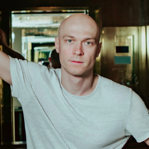 Юра Борисов, Александр Петров, Сергей Безруков: кого из&nbsp;актеров больше всего обсуждали в&nbsp;российских социальных сетях в&nbsp;2025&nbsp;году?