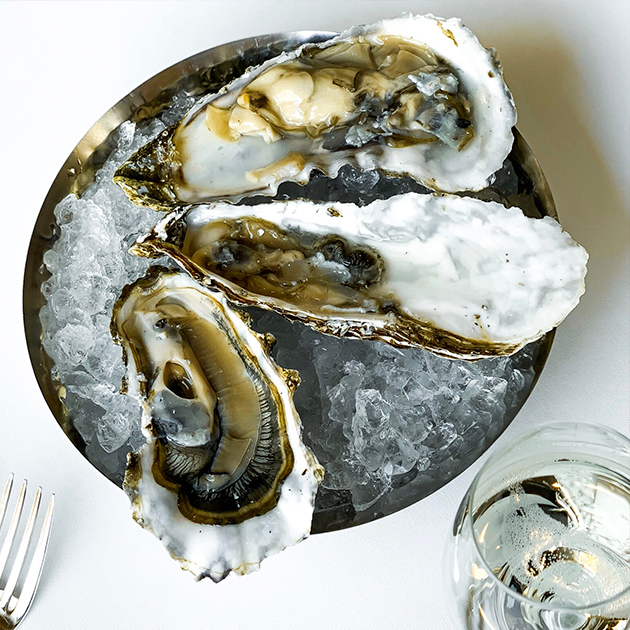 Ararat Park Hyatt Moscow приглашает на праздничный бранч в ресторане The Park