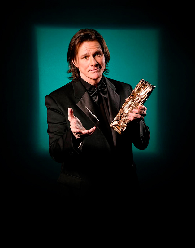 Джима Керри заменили клоном? Новая теория заговора взорвала соцсети после появления актера на премии «Сезар» в Париже