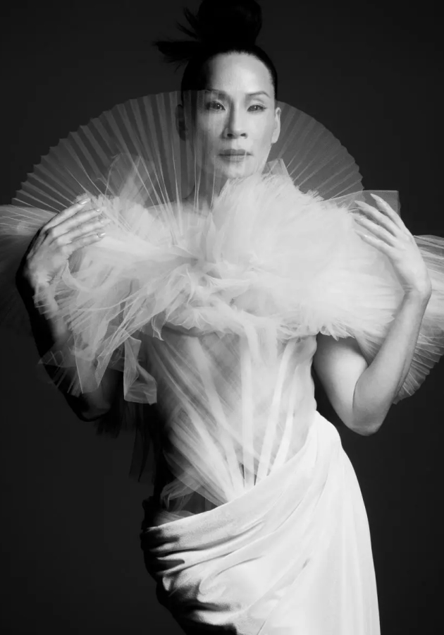 Люси Лью / Victor Demarchelier — AUGUST