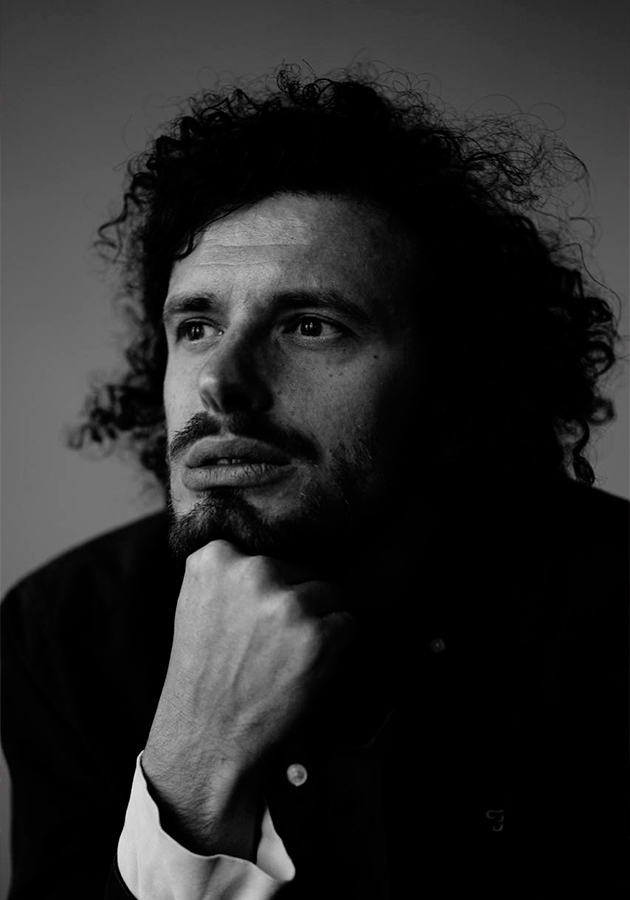 Дима Устинов 