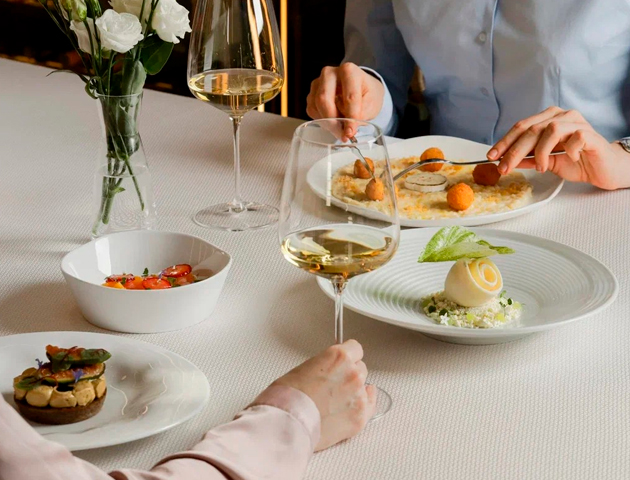 Four Seasons Hotel Moscow приглашает отпраздновать Международный женский день в ресторане Quadrum