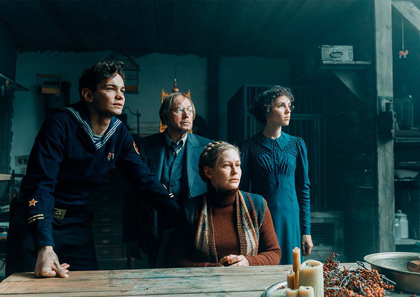 Кадры из фильма «Красавица»