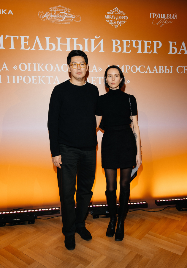 Евгений Сангаджиев и Ксения Адрианова