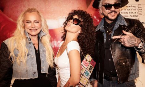 Светский бэкстейдж: закрытый предпремьерный показ фильма-концерта Zivert