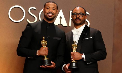 Киноночь с&nbsp;Андреем Перегудовым: &laquo;Грешники&raquo; Райана Куглера&nbsp;&mdash; ода черному искусству, которое переживет и&nbsp;вампиров, и&nbsp;расизм, и&nbsp;непонимание