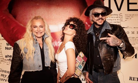 Светский бэкстейдж: закрытый предпремьерный показ фильма-концерта Zivert