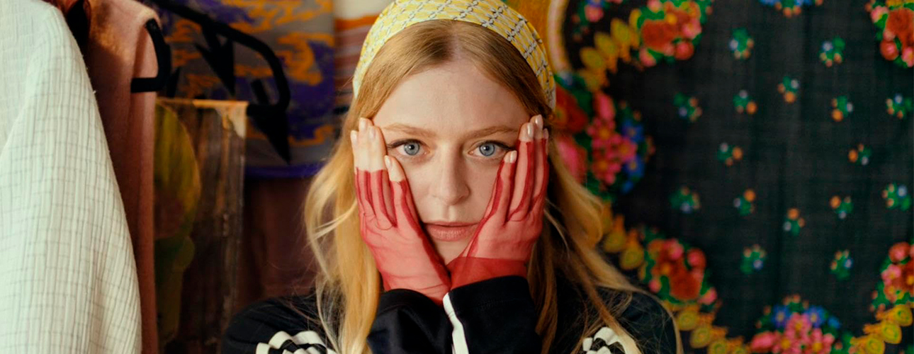 Еще одна nepo baby? Почему Анну Барышников не&nbsp;стоит сравнивать с&nbsp;другими детьми знаменитостей