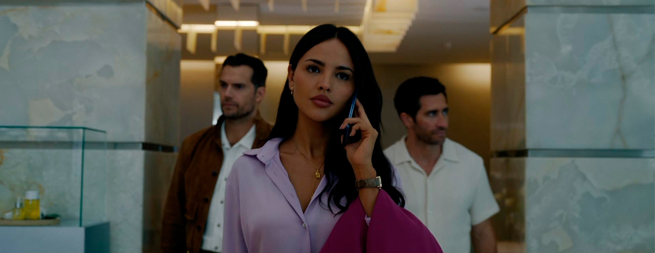 Кино Posta: Джейк Джилленхол и&nbsp;Генри Кэвилл в&nbsp;трейлере боевика Гая Ричи &laquo;Вне закона&raquo;