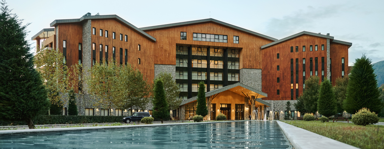 Эффект аутофагии: как я&nbsp;провела каникулы в&nbsp;Chenot Palace Gabala и&nbsp;почему 850 калорий&nbsp;&mdash; это &laquo;новый черный&raquo;