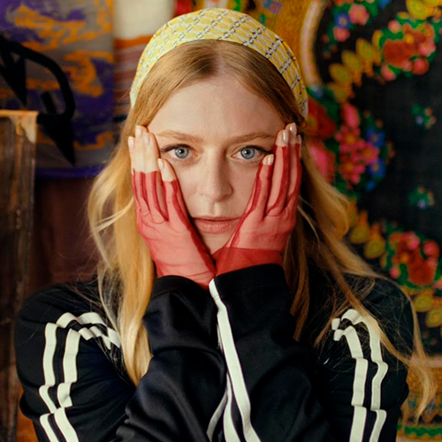 Еще одна nepo baby? Почему Анну Барышников не&nbsp;стоит сравнивать с&nbsp;другими детьми знаменитостей