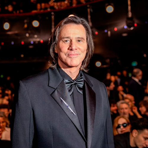 Джима Керри заменили клоном? Новая теория заговора взорвала соцсети после появления актера на&nbsp;премии &laquo;Сезар&raquo; в&nbsp;Париже