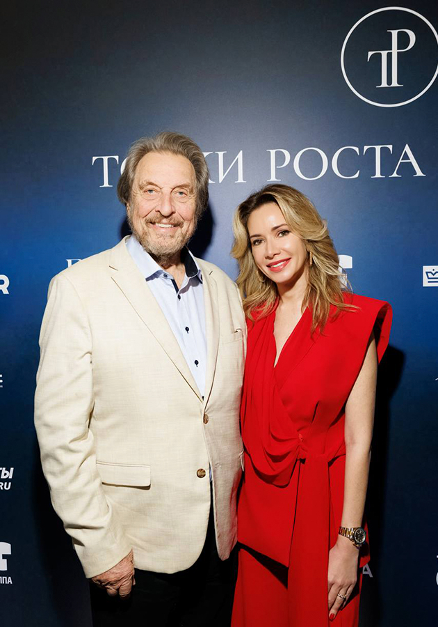 Эррол Маск и Алина Ковалева