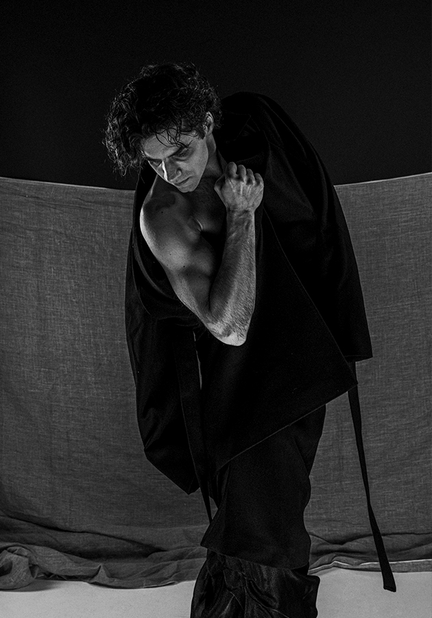 Премьер Большого театра Игорь Цвирко