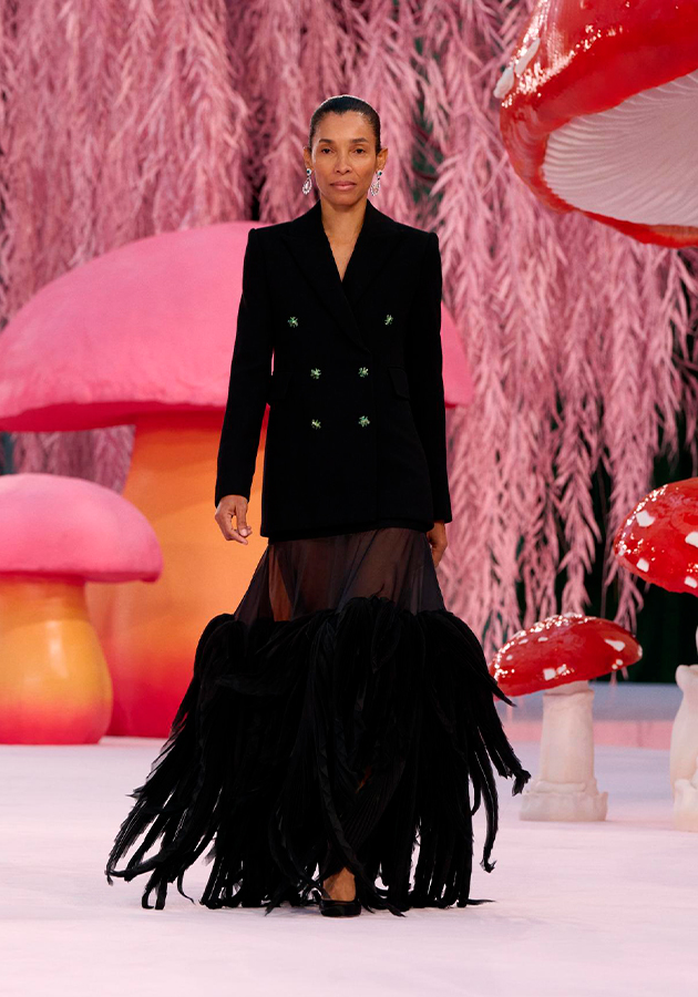 Роми Гордон на показе Chanel