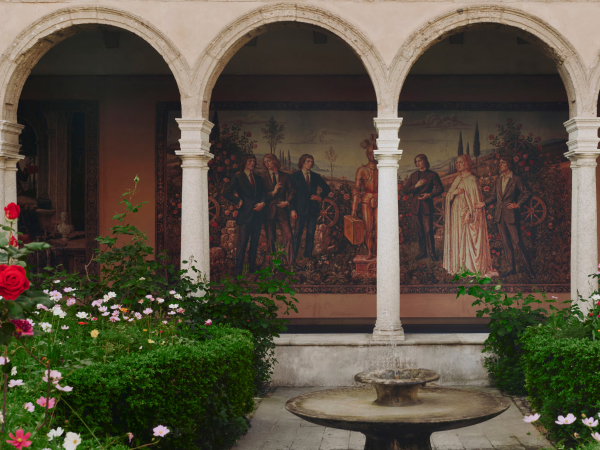 Gucci Memoria: история итальянского модного Дома в&nbsp;гобеленах и&nbsp;иммерсивных инсталляциях