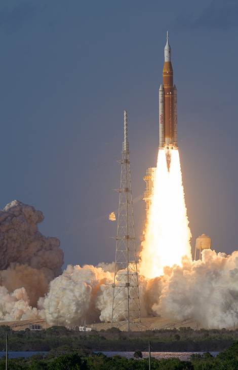 США впервые с&nbsp;1972 года запустили космический корабль к&nbsp;Луне: что нужно знать о&nbsp;миссии Artemis&nbsp;II