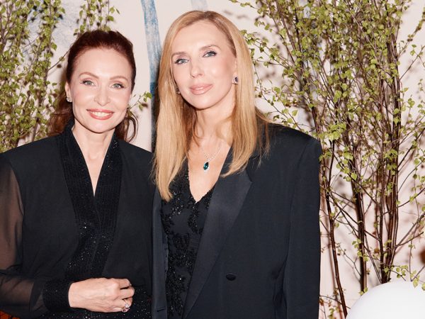 Светский бэкстейдж: Четвертая ежегодная премия культурно-благотворительного фонда &laquo;ЭКШН&raquo; Светланы Бондарчук и&nbsp;Евгении Поповой