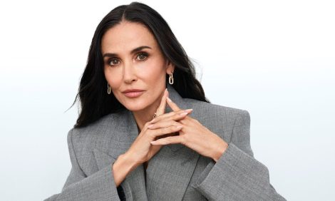 СМИ, которых у&nbsp;нас нет: Деми Мур о&nbsp;долголетии, &laquo;Субстанции&raquo; и&nbsp;ритуалах красоты