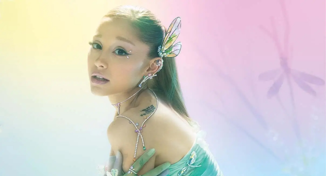 Мода. Хроники недели: выставка «Антверпенской шестерки», планы Hermès на кутюр и новый способ заказывать мировые бренды в Россию