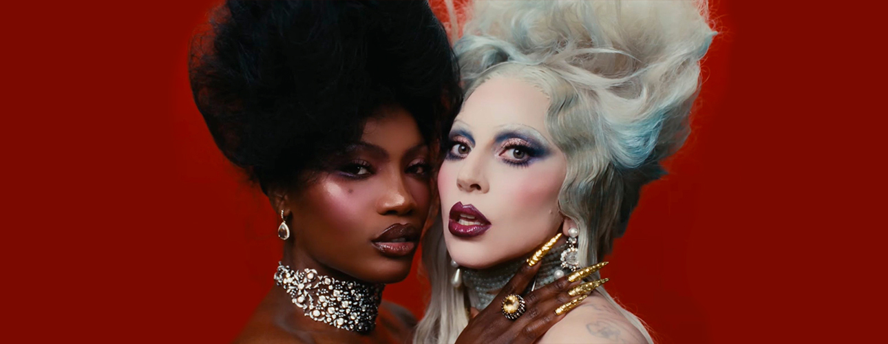 Леди Гага и&nbsp;Doechii выпустили клип Runway к&nbsp;премьере фильма &laquo;Дьявол носит Prada-2&raquo;