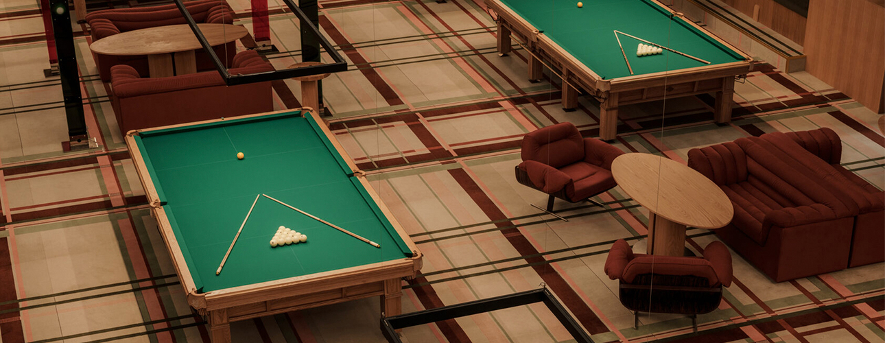 Место силы: где в&nbsp;Москве играть в&nbsp;бильярд, осваивать пинг-понг или седлать волну