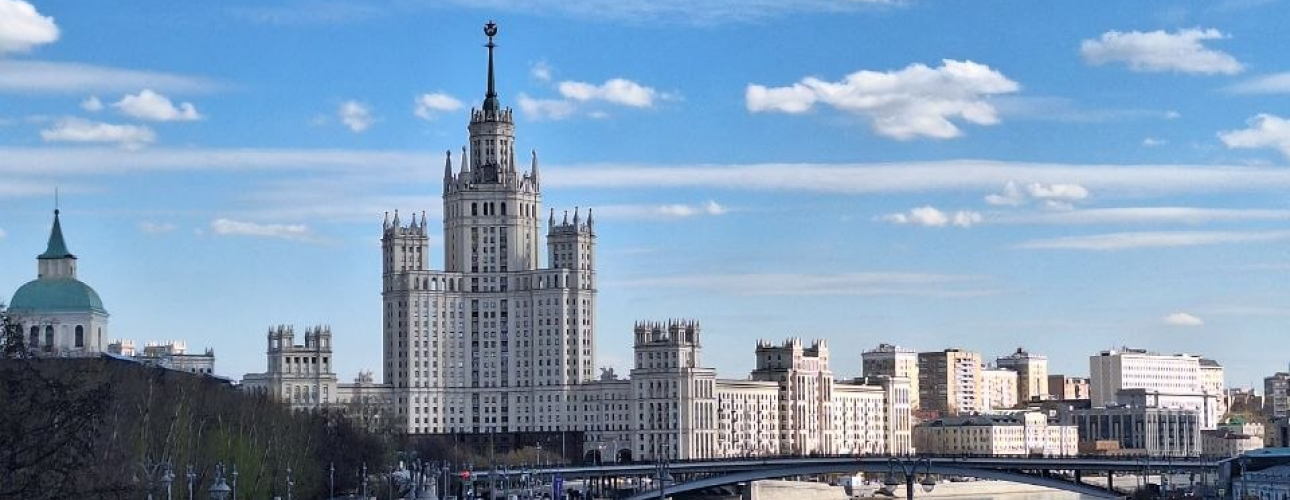 Москва Weekly: пятый выпуск ярмарки современного искусства |catalog|, премьера спектакля &laquo;Скучная история&raquo; в&nbsp;Театре Маяковского и&nbsp;весенний маркет &laquo;Мосвинтаж&raquo;