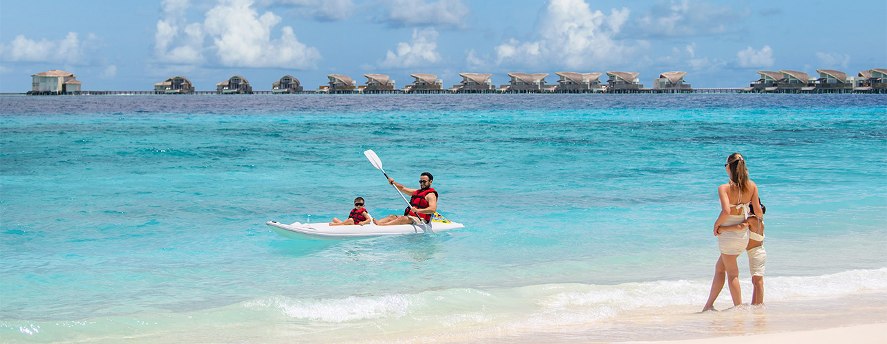 Дайджест путешественника: новый аэропорт в&nbsp;Гренландии, самый длинный в&nbsp;стране мост в&nbsp;Хельсинки и&nbsp;другие новости