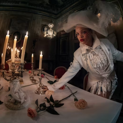 Мода. Хроники недели: отель Louis Vuitton в&nbsp;Лондоне, фотосессия Рианны с&nbsp;дочерью для W&nbsp;Magazine и&nbsp;возвращение Baguette от&nbsp;Fendi