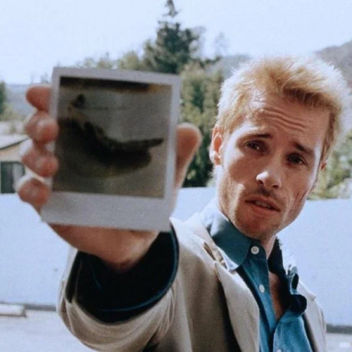 &laquo;Помни&raquo;: культовый психологический детектив Кристофера Нолана выйдет в&nbsp;повторный прокат 2&nbsp;июля