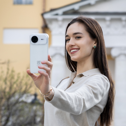 <b>#Наследники</b> &laquo;Быть в&nbsp;моменте&raquo;: модель и&nbsp;журналист София Мягких&nbsp;&mdash; о&nbsp;любимых местах Патриарших, цифровом детоксе и&nbsp;пользе умных технологий