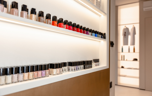 Маникюр и педикюр в CHISLA Nail Studio за 1,5 часа