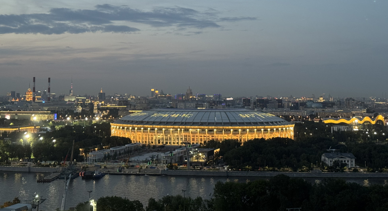 Москва Weekly: фестиваль «Джаз на Трех горах» Академии джаза Игоря Бутмана, спектакль «Песочный человек» в Малом театре и выставка «Женский взгляд»