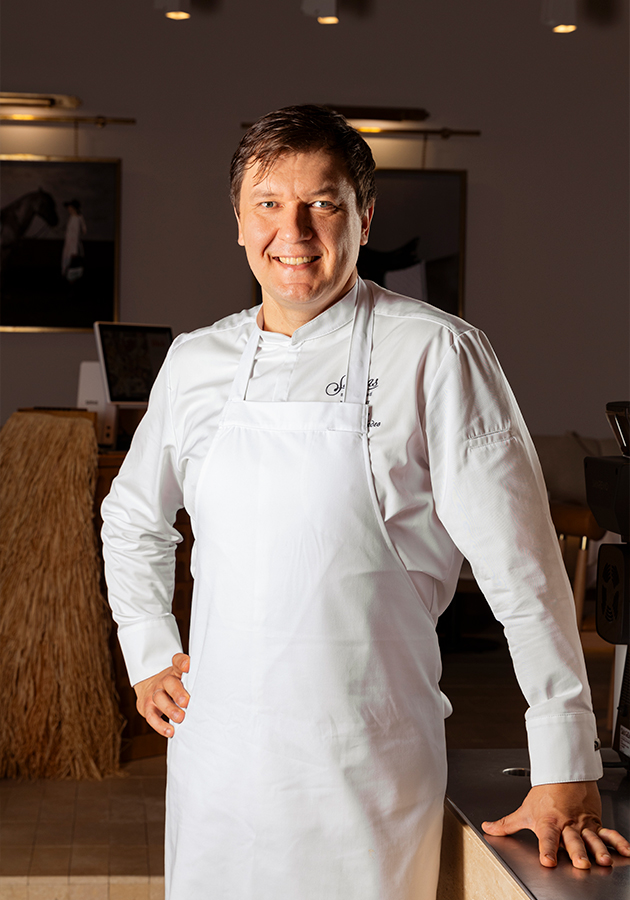 Александр Лебедев