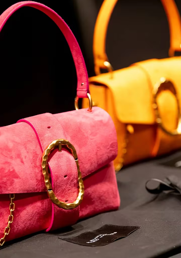 Style Notes. Пластик, цвет и «радостное изобилие»: Marc Jacobs представил весенне-летнюю коллекцию в Нью-Йорке