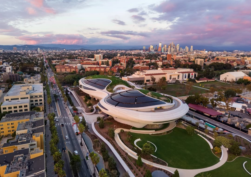 Пятиэтажный Lucas Museum of Narrative Art