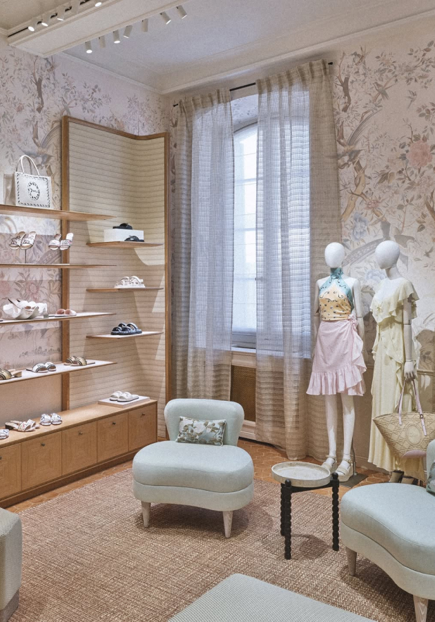 Бутик Dior