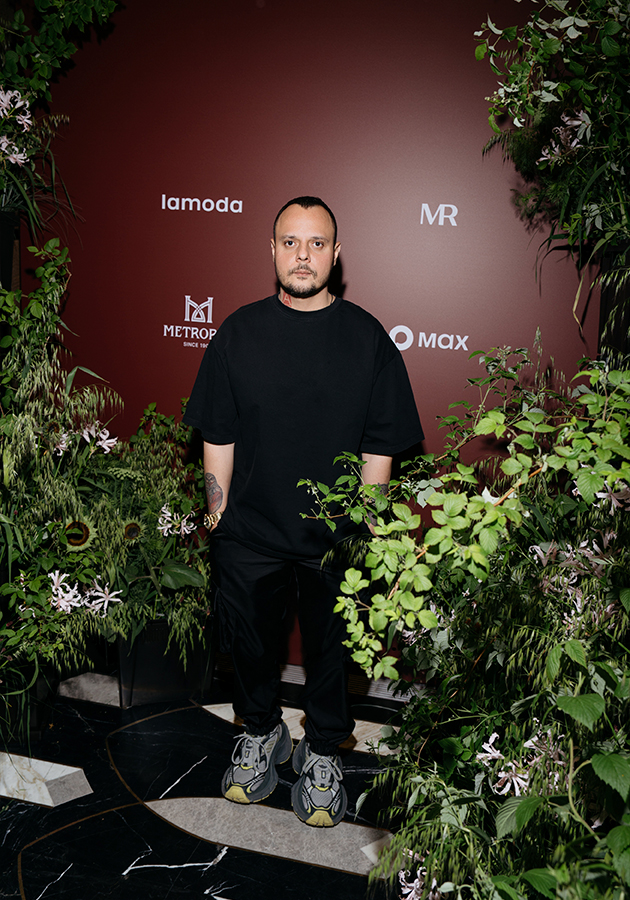 Павел Компан 	
