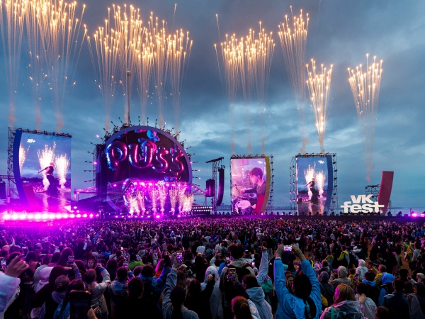 Летние музыкальные фестивали 2026: главные open-air-события поп- и рок-музыки