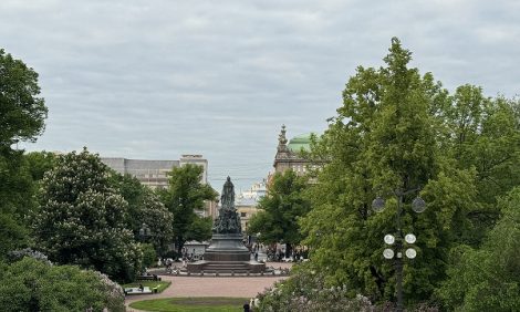 Питер Weekly: ПМЭФ, концерт на&nbsp;Дворцовой, регата &laquo;Паруса Кронштадта&raquo;, последний показ &laquo;Дяди Вани&raquo; в&nbsp;постановке Бутусова