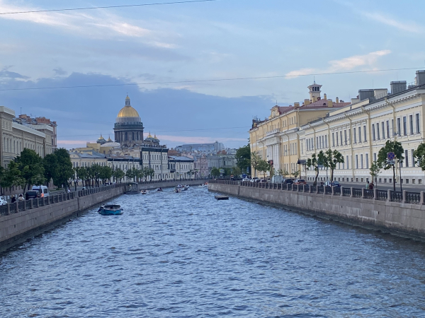 Питер Weekly: премьера балета &laquo;Блестящий дивертисмент&raquo; в&nbsp;Мариинском, выставка &laquo;О&nbsp;сладости мира. Современное искусство Индии&raquo; в&nbsp;Эрмитаже и&nbsp;премьера спектакля &laquo;Хора&raquo; в&nbsp;Александринском театре