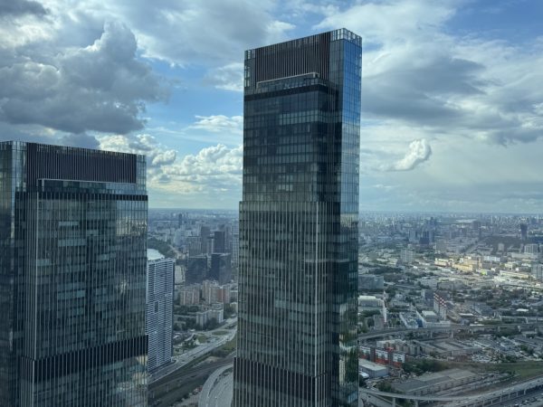 Москва Weekly: открытие Джазового фестиваля, премьера &laquo;Лоэнгрин&raquo; в&nbsp;Зарядье, книжная ярмарка на&nbsp;Красной площади и&nbsp;премьера &laquo;Великого комбинатора&raquo; в&nbsp;Ленкоме