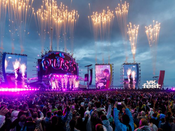 Летние музыкальные фестивали 2026: главные open-air-события поп- и рок-музыки