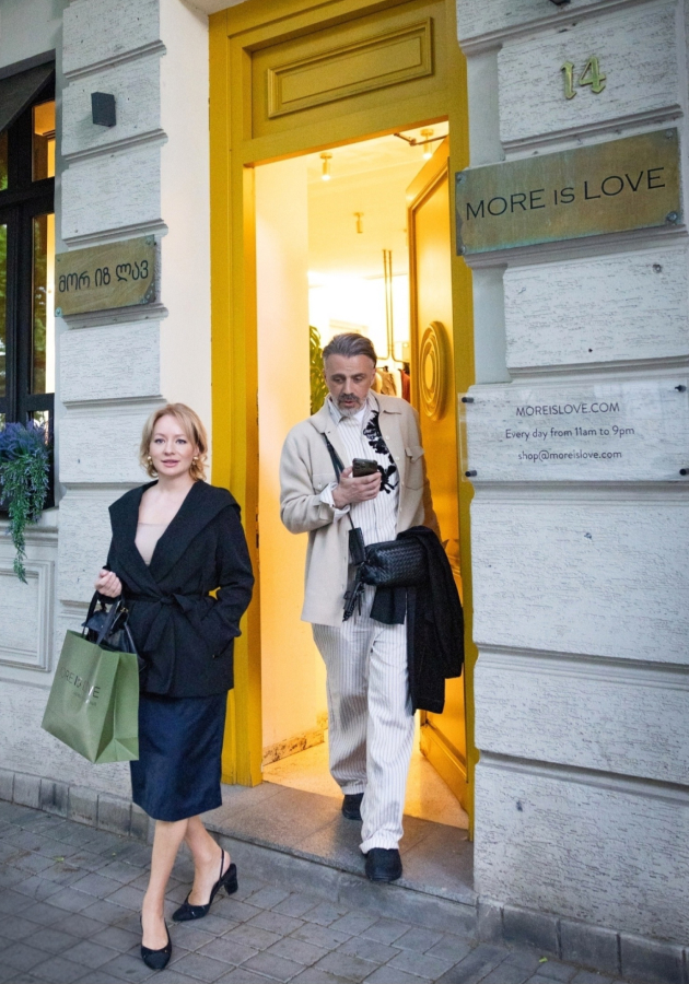 Татьяна Сабуренкова и Александр Сирадекиан в More is Love
