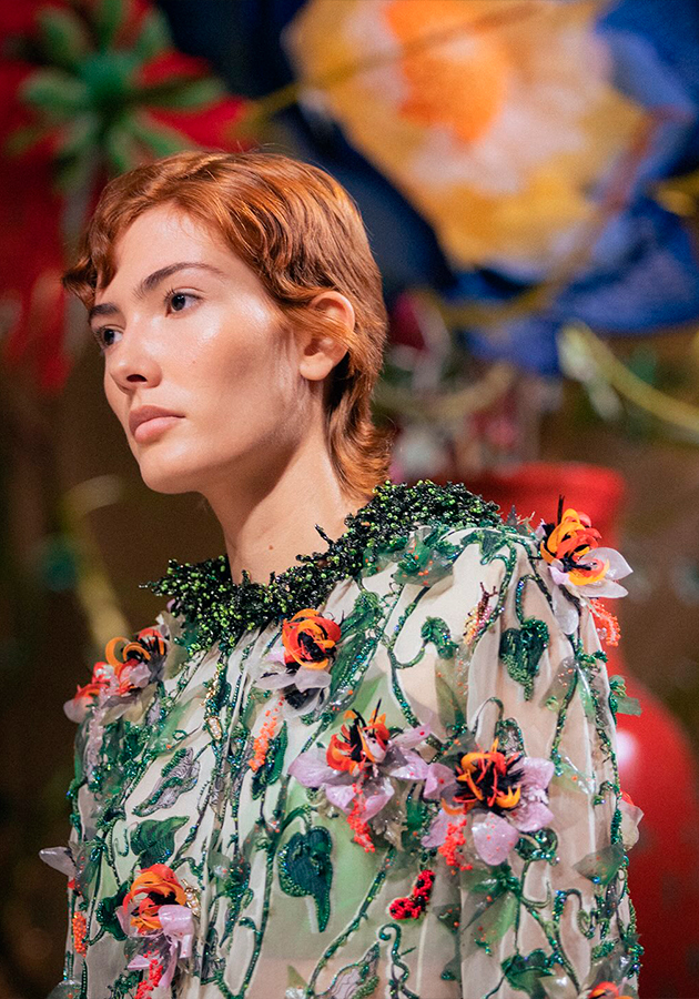 Матье Блази снова приглашает в волшебный мир Chanel Couture