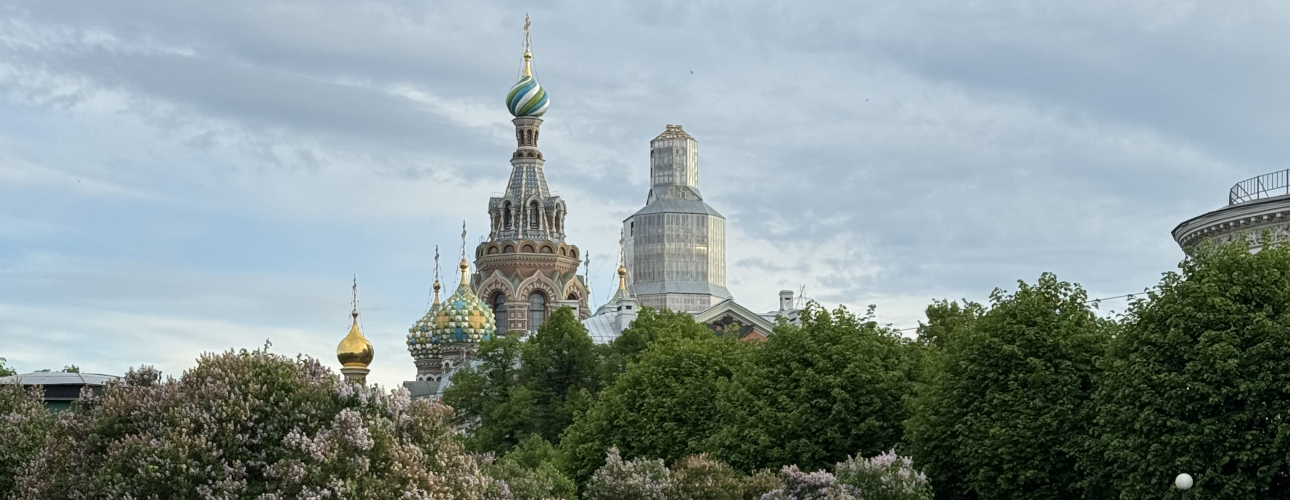 Питер Weekly: 34-й кинофестиваль &laquo;Окно в&nbsp;Европу&raquo;, летние гастроли Приморской сцены и&nbsp;цикл вечерних арт-променадов &laquo;В&nbsp;стиле Belle &Eacute;poque&raquo;
